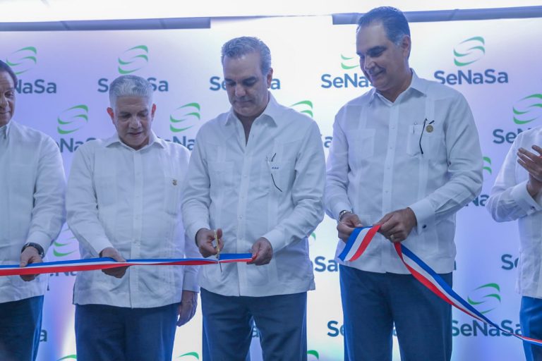 Inauguración Centro de Servicio Santiago