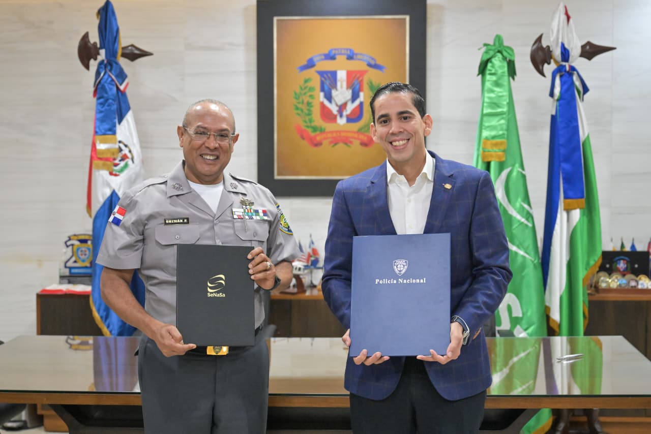 SeNaSa y COREPOL firman acuerdo